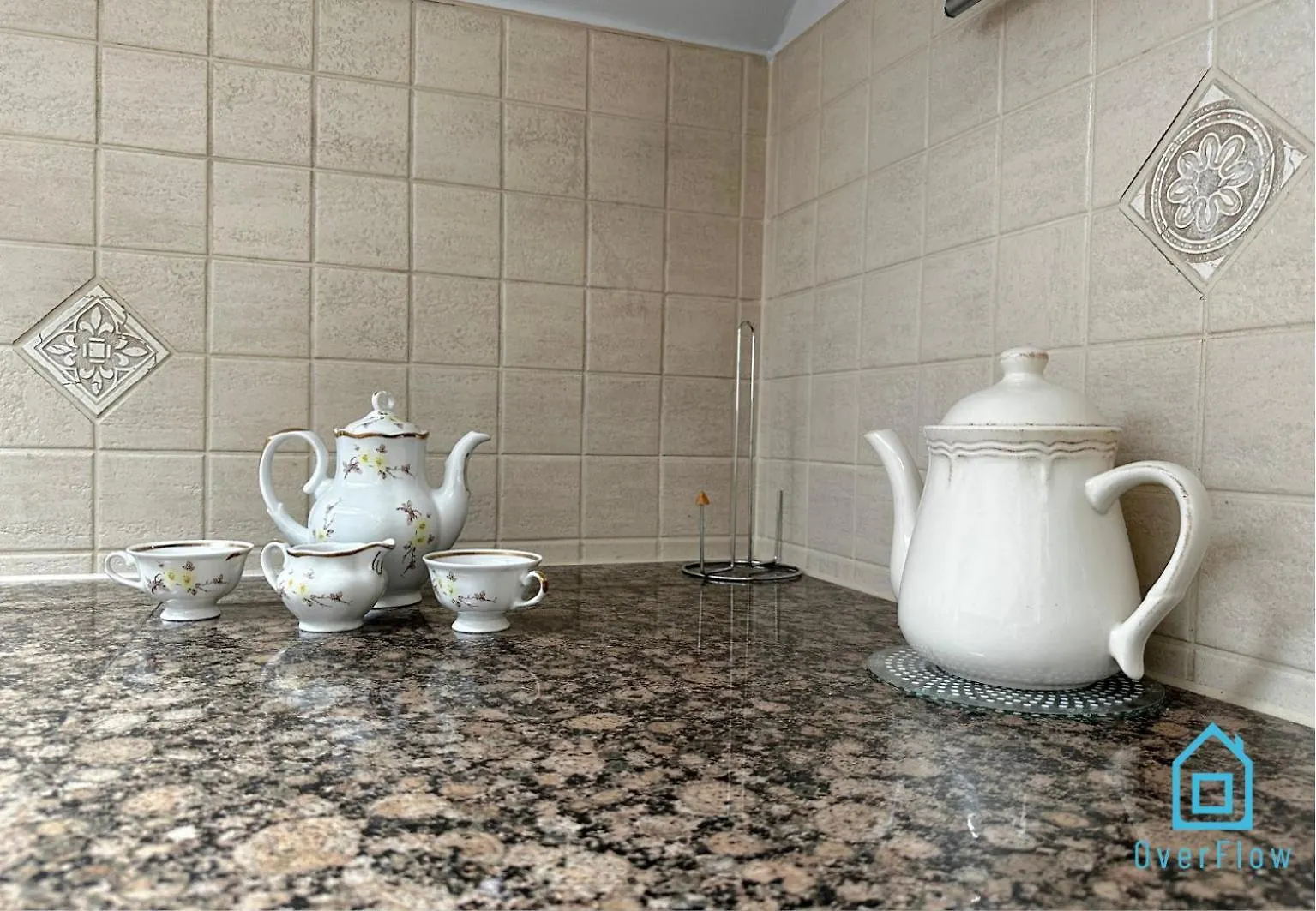 Attic Room - Charming Place, 15 Minutes To Gdansk Old Town & 5 Minutes To Seaside 0*,  ポーランド