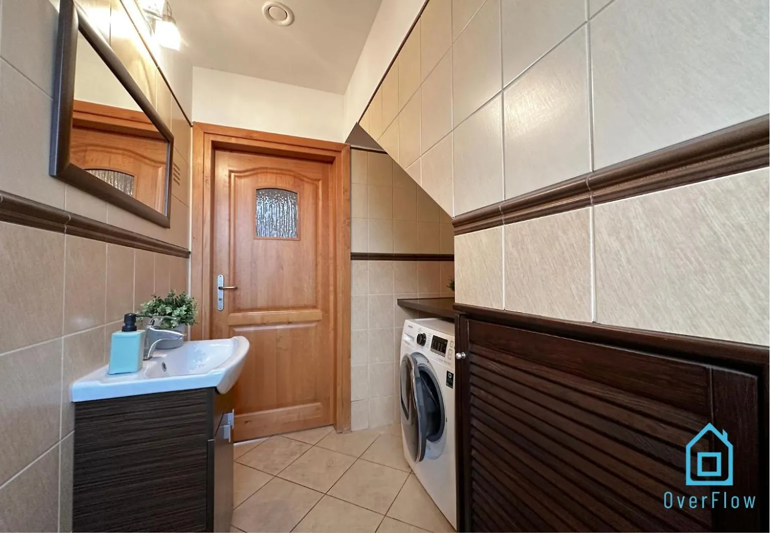 Attic Room - Charming Place, 15 Minutes To Gdansk Old Town & 5 Minutes To Seaside 0*,