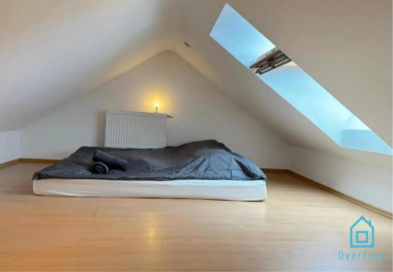 Attic Room - Charming Place, 15 Minutes To Gdansk Old Town & 5 Minutes To Seaside