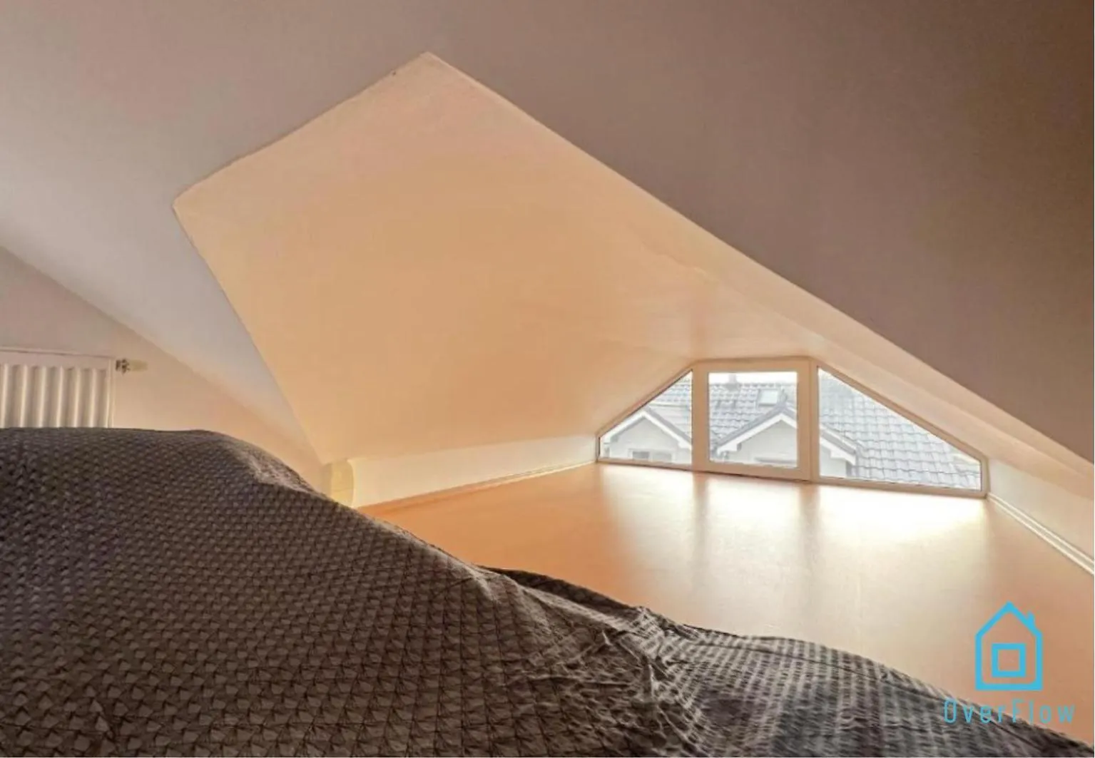 Attic Room - Charming Place, 15 Minutes To Gdansk Old Town & 5 Minutes To Seaside 0*,